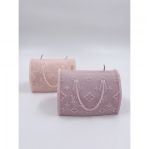 Bag  Louis Vuitton Handmade Scented Candle Plant-Based Soy Wax | Candlespap.gr