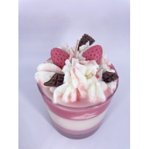 Milkshake Magic Αρωματικό χειροποίητο φυτικό κερί σόγιας | Candlespap.gr